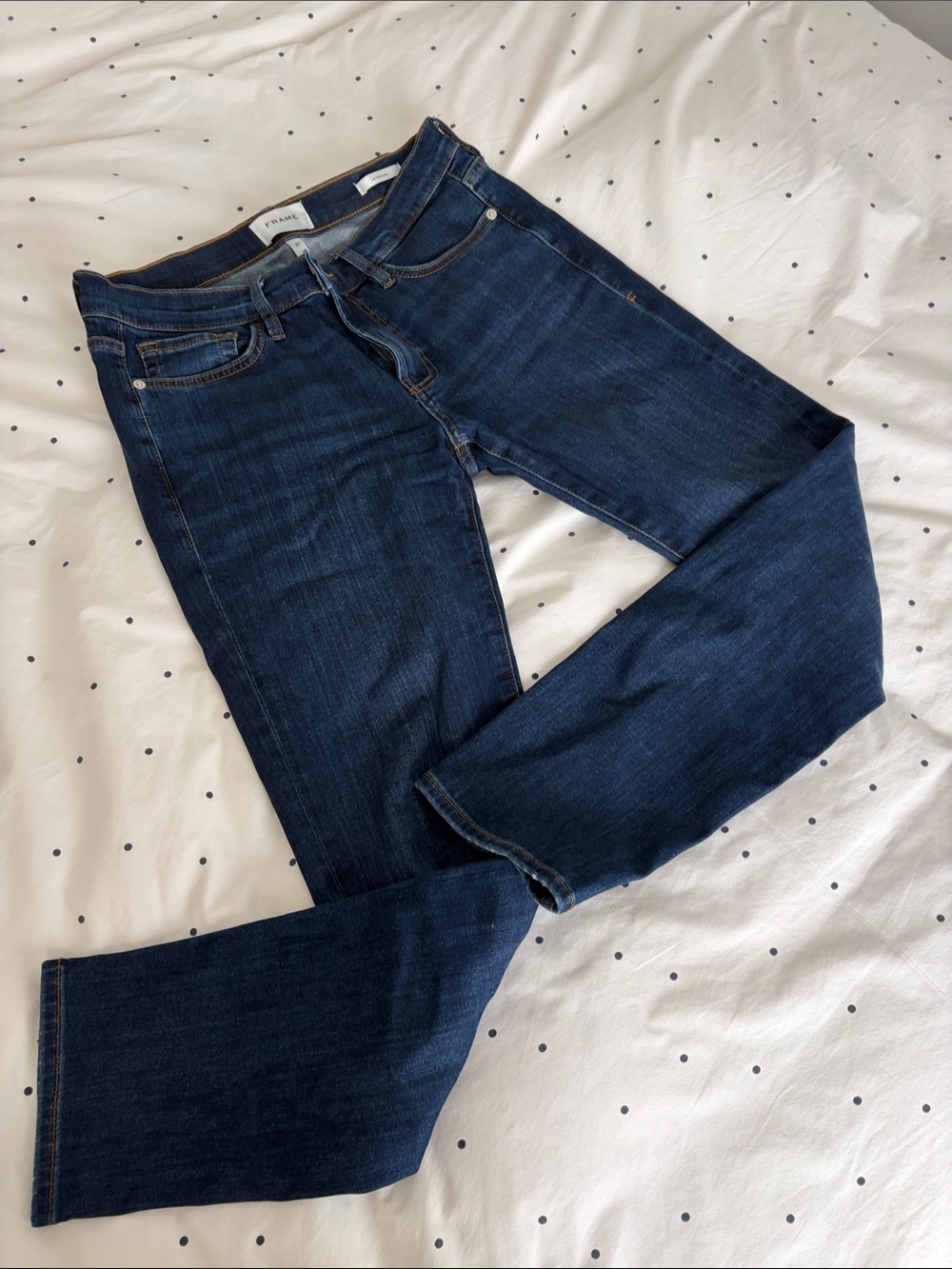 Frame Denim Women’s Skinny Jeans in Dark Blue